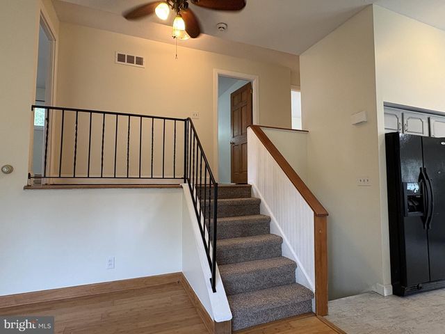 3 RADNOR RD, Newark, DE 19713