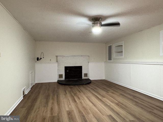 3 RADNOR RD, Newark, DE 19713