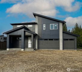 14215 179th Street E #23, Puyallup, WA 98374