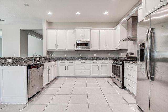 30932 LINDENTREE DRIVE, Wesley Chapel, FL 33543