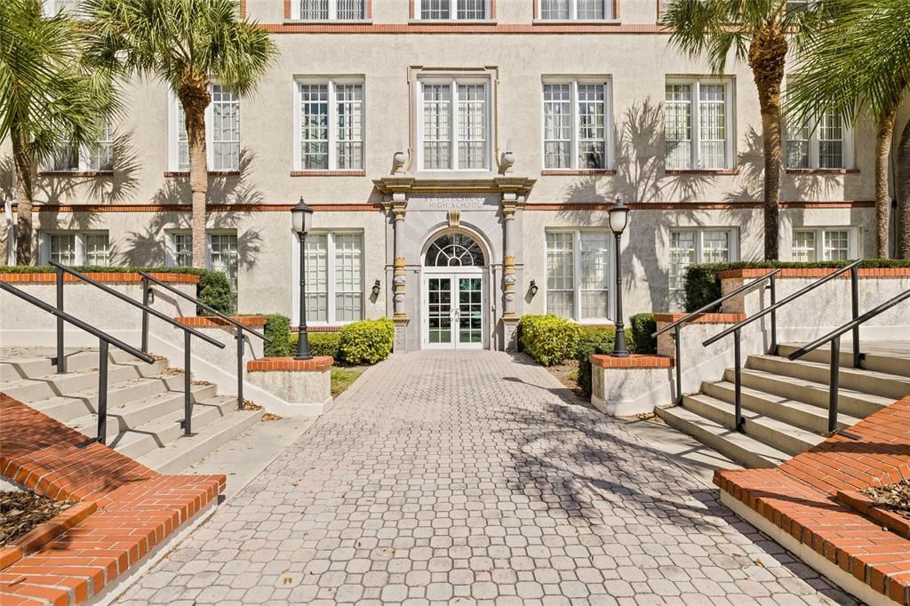 701 MIRROR LAKE DRIVE N 309, St Petersburg, FL 33701