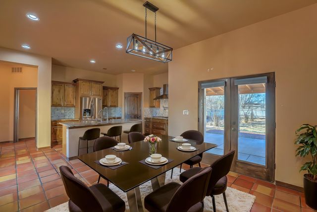 2201 Loma Larga Road, Corrales, NM 87048