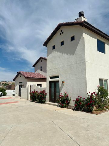 2201 Loma Larga Road, Corrales, NM 87048
