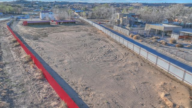 2201 Loma Larga Road, Corrales, NM 87048