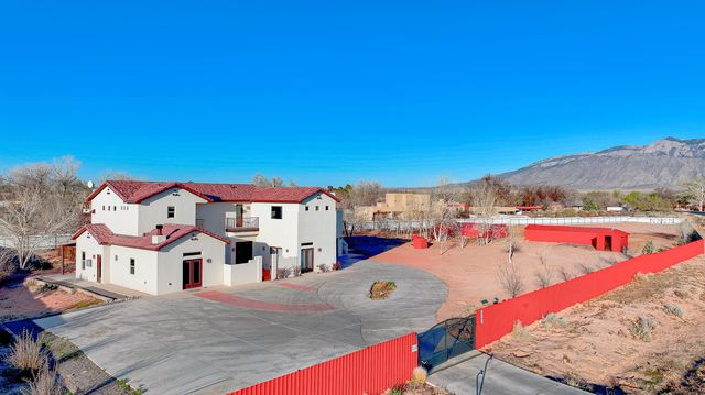 2201 Loma Larga Road, Corrales, NM 87048