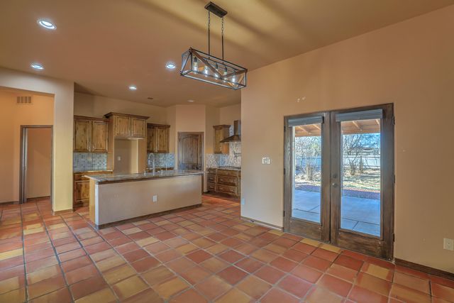 2201 Loma Larga Road, Corrales, NM 87048