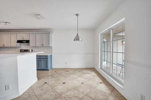 9352 Cascade Court, Boynton Beach, FL 33437