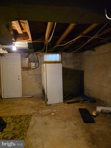 1212 KEVIN RD, Baltimore, MD 21229