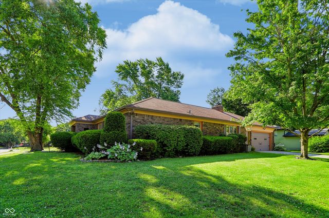 8831 Beckford Drive, Indianapolis, IN 46234