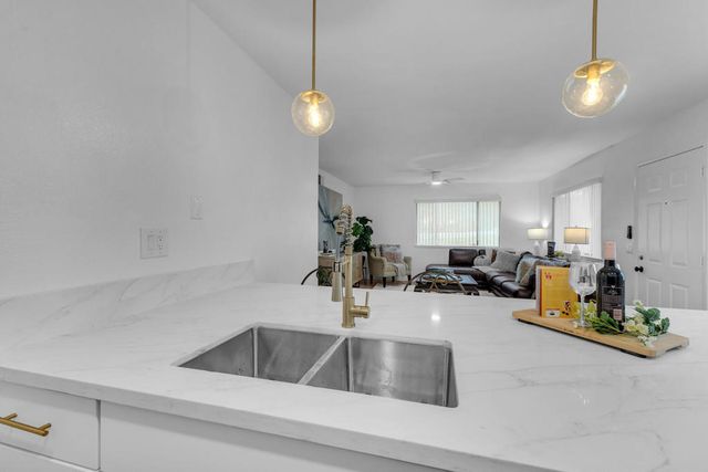 72682 Thrush Road 1, Palm Desert, CA 92260