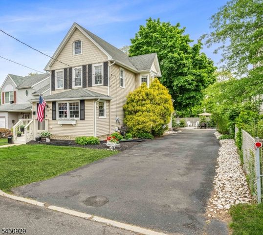 323 Church Street, Middletown Twp., NJ 07718