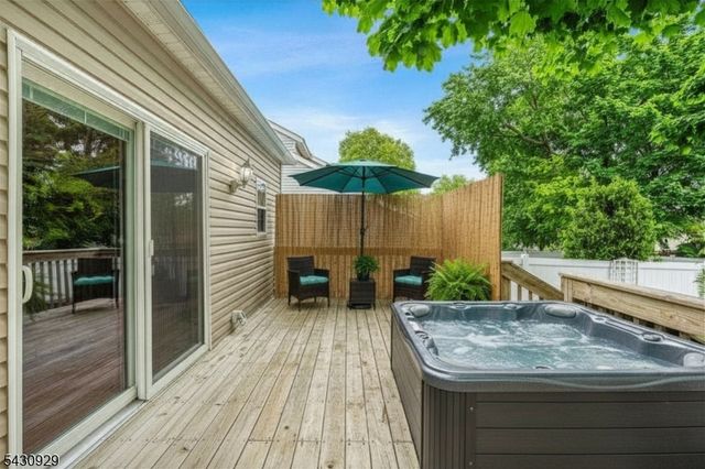 323 Church Street, Middletown Twp., NJ 07718