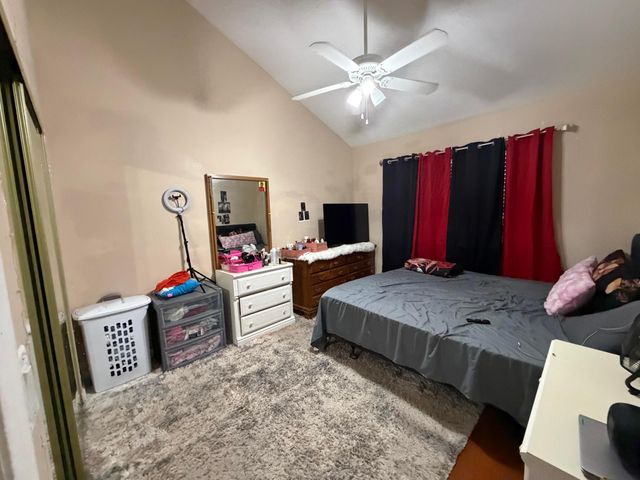 2035 Winners Circle, North Lauderdale, FL 33068