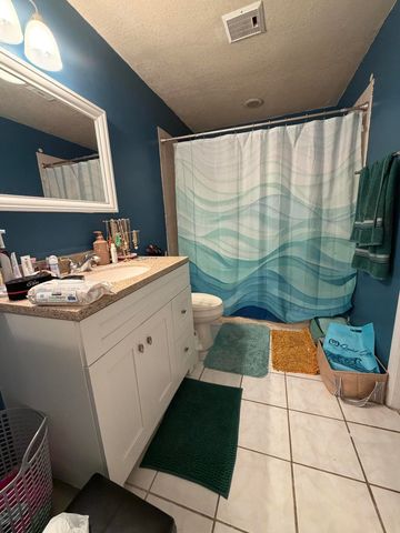 2035 Winners Circle, North Lauderdale, FL 33068