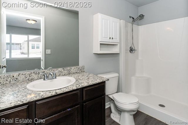 2249 Legacy Drive, Burton, MI 48519