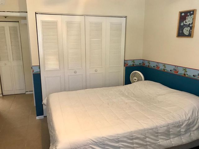 508 Harbour Pointe Way, Greenacres, FL 33413