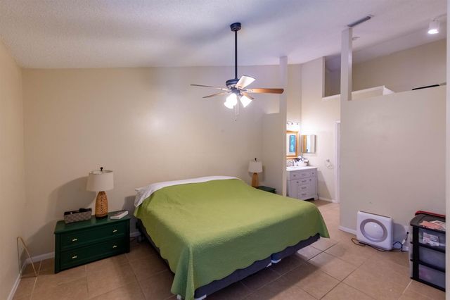508 Harbour Pointe Way, Greenacres, FL 33413