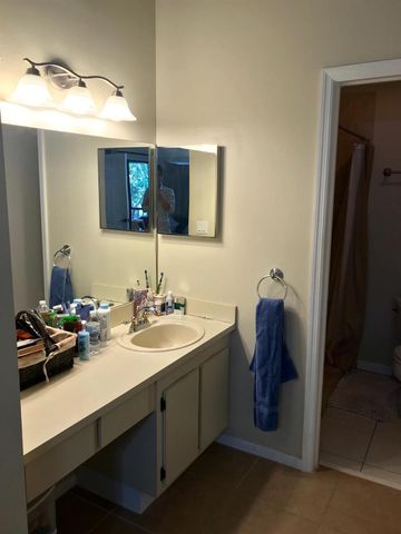 508 Harbour Pointe Way, Greenacres, FL 33413