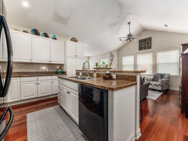 4635 Sahalee Drive, Grove City, OH 43123