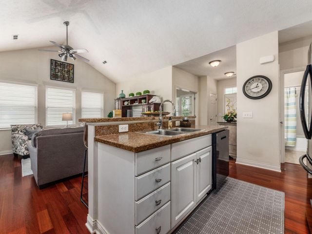 4635 Sahalee Drive, Grove City, OH 43123