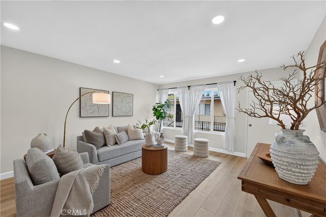 5535 Ackerfield, Long Beach, CA 90805