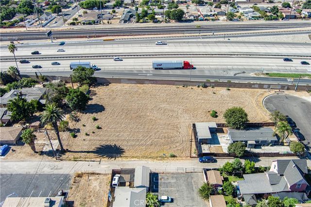 100 N 2nd, Colton, CA 92324