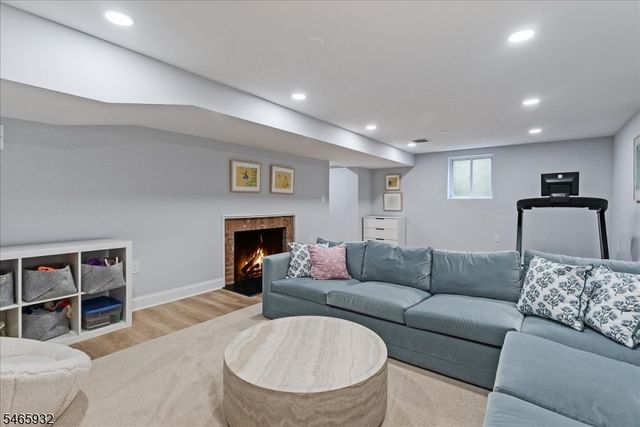 45 West Rd, Millburn Twp., NJ 07078