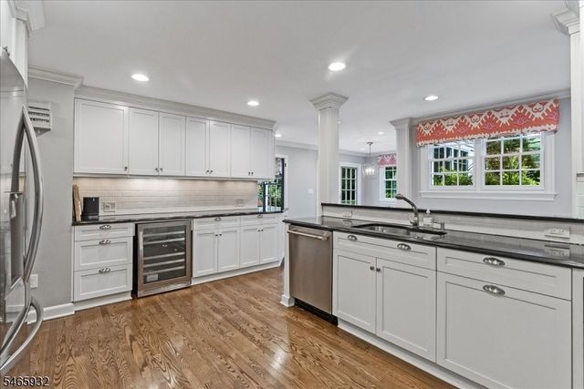 45 West Rd, Millburn Twp., NJ 07078