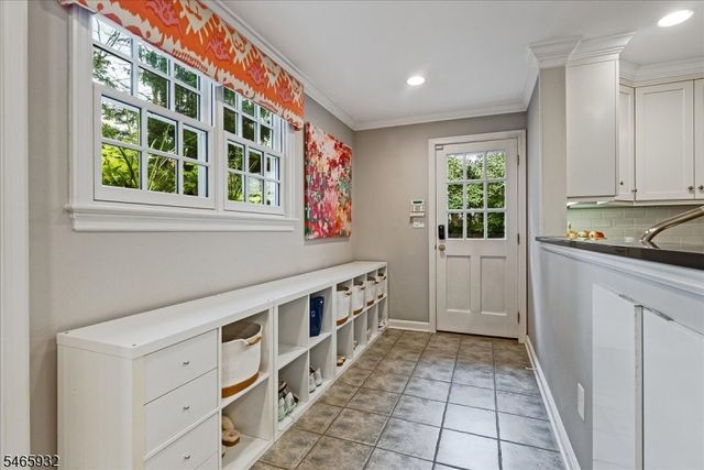 45 West Rd, Millburn Twp., NJ 07078
