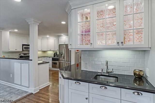45 West Rd, Millburn Twp., NJ 07078