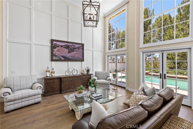 5603 E Crest De Ville, Orange, CA 92867