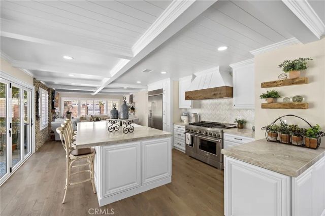 5603 E Crest De Ville, Orange, CA 92867