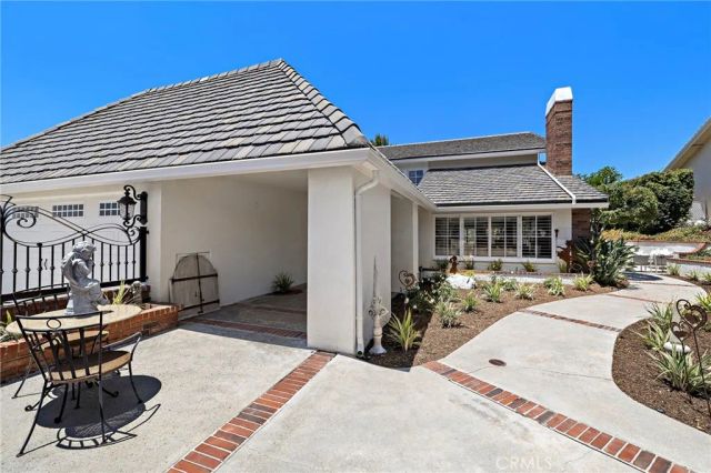 5603 E Crest De Ville, Orange, CA 92867
