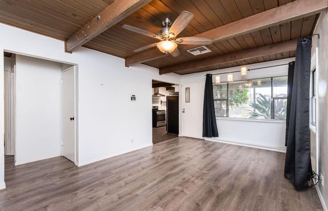 160 Arcade Blvd, Sacramento, CA 95815