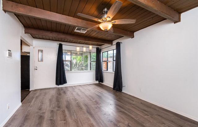 160 Arcade Blvd, Sacramento, CA 95815