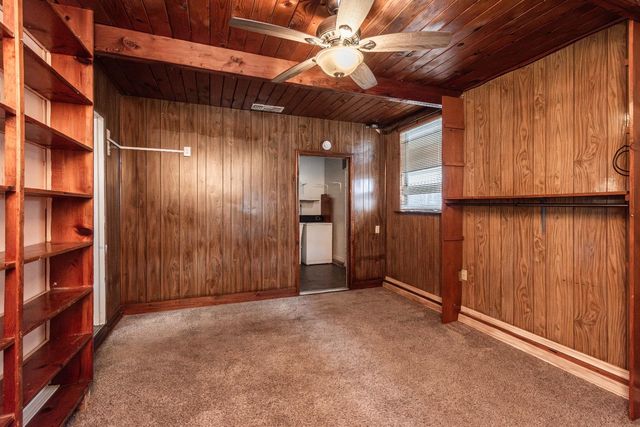 160 Arcade Blvd, Sacramento, CA 95815