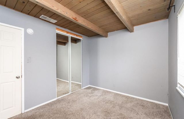 160 Arcade Blvd, Sacramento, CA 95815