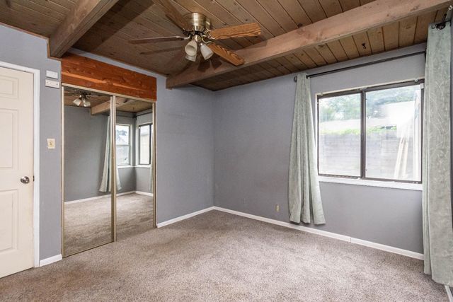 160 Arcade Blvd, Sacramento, CA 95815