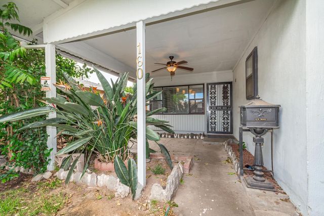 160 Arcade Blvd, Sacramento, CA 95815