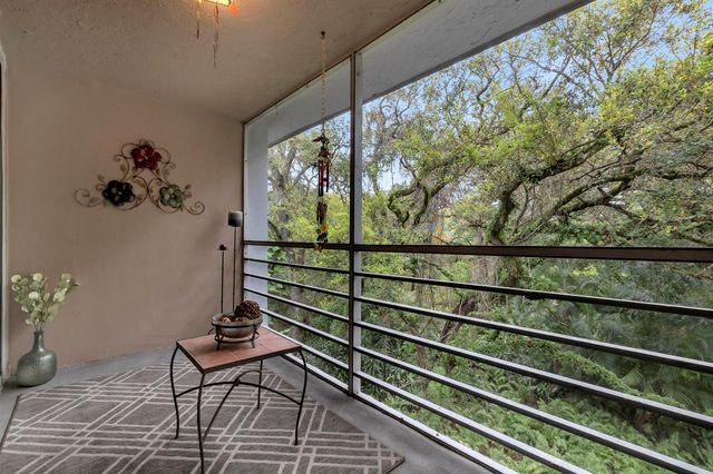 9440 Live Oak Place 402, Davie, FL 33324