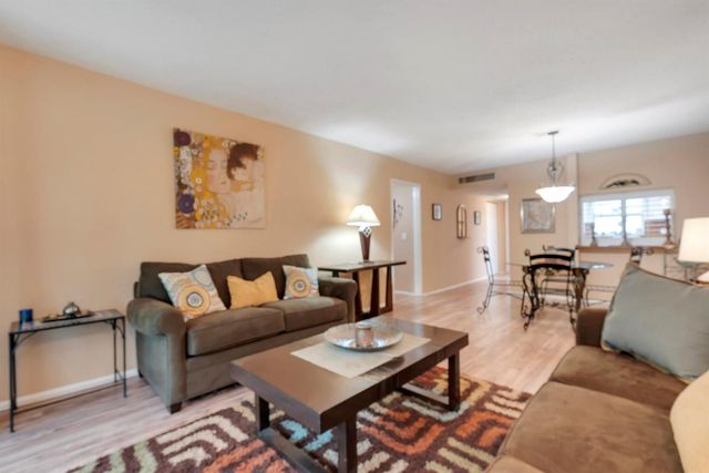 9440 Live Oak Place 402, Davie, FL 33324