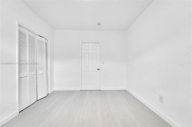 15991 NE 18th Pl 2, North Miami Beach, FL 33162