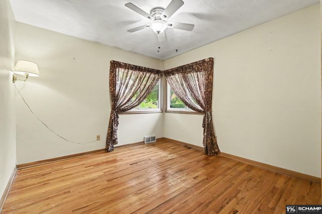2314 S 46 Avenue, Omaha, NE 68106