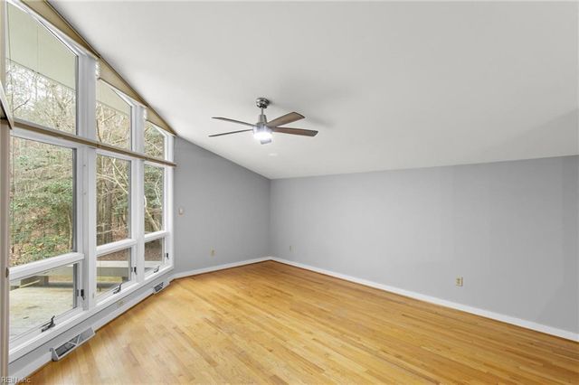 5731 Kings Ridge RD, Gloucester, VA 23061