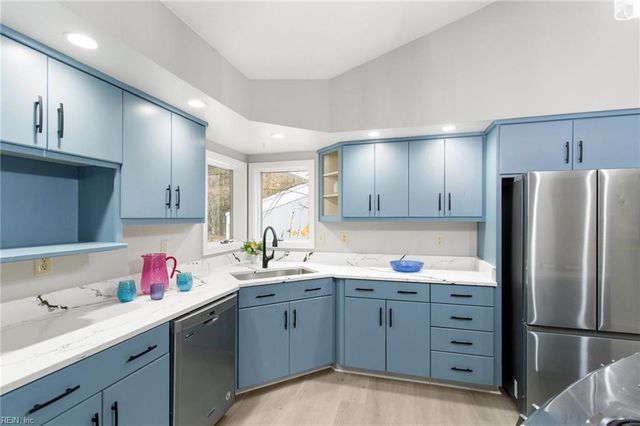 5731 Kings Ridge RD, Gloucester, VA 23061