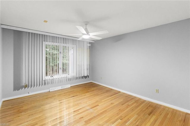 5731 Kings Ridge RD, Gloucester, VA 23061