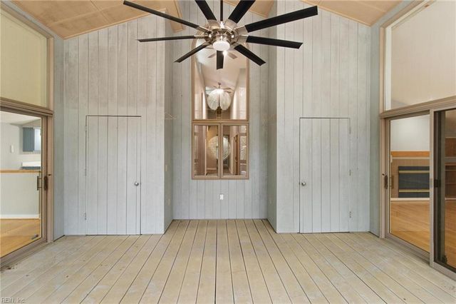 5731 Kings Ridge RD, Gloucester, VA 23061