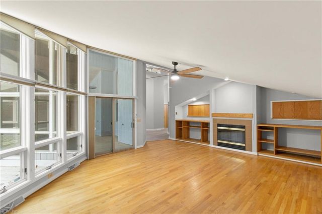 5731 Kings Ridge RD, Gloucester, VA 23061