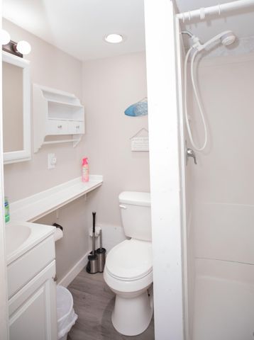 18220 S 1511 Road, Stockton, MO 65785