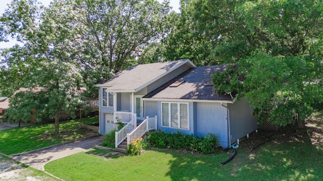 18220 S 1511 Road, Stockton, MO 65785